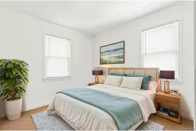 279 Mary Lou Avenue, Yonkers, NY 10703 - Photo 12