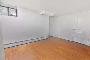 51-30 35th St, Long Island City, NY 11101 - Photo 32