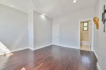 5130 35th Street, Long Island City, NY 11101 - Photo 22