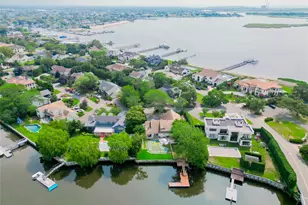 1016 Channel Dr, Hewlett, NY 11557 - Photo 32