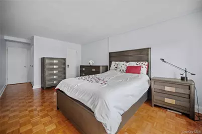 12 Old Mamaroneck Road #7P, White Plains, NY 10605 - Photo 8