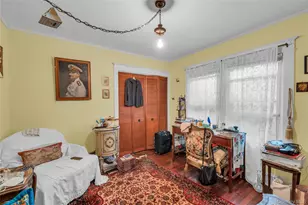 85 Robert St, Patchogue, NY 11772 - Photo 14