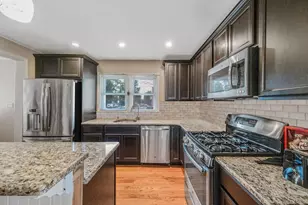 12 Virginia St, Centereach, NY 11720 - Photo 6