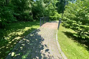 92 Millie CT, Patchogue, NY 11772 - Photo 22