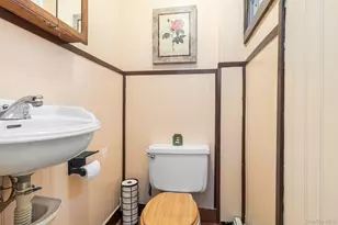 264 Woodworth Ave, Yonkers, NY 10701 - Photo 12