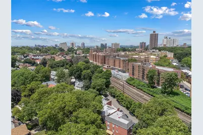 8541 Abingdon Road, Kew Gardens, NY 11415 - Photo 10