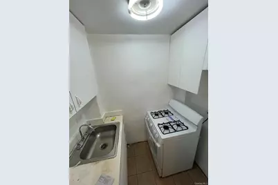 83-25 Vietor Avenue #1D, Elmhurst, NY 11373 - Photo 4