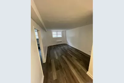 83-25 Vietor Avenue #1D, Elmhurst, NY 11373 - Photo 6