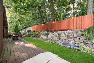 10 Morley Ct, Albertson, NY 11507 - Photo 48