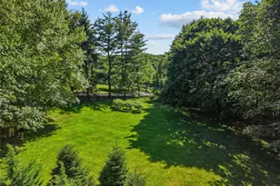 18 Oregon Rd, Bedford Corners, NY 10549 - Photo 32