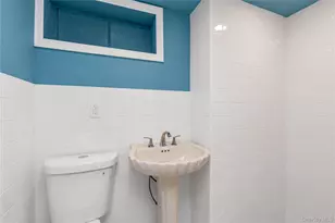 191 Litchfield Ave, Elmont, NY 11003 - Photo 22