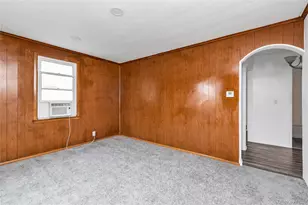 191 Litchfield Ave, Elmont, NY 11003 - Photo 4