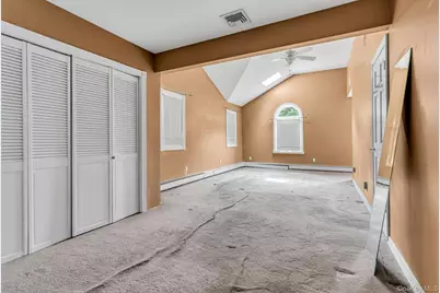 35 Willits Road, Glen Cove, NY 11542 - Photo 18