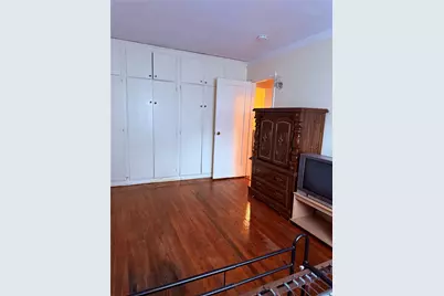 214-37 Hillside Avenue #B, Queens Village, NY 11427 - Photo 6