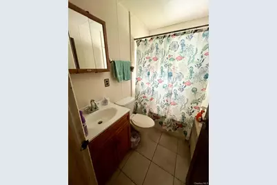 100 Maple Lane, Medford, NY 11763 - Photo 8