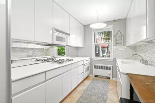 3 Bryant Crescent, White Plains, NY 10605 - Photo 8