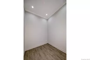 75 Circle Dr, Central Islip, NY 11722 - Photo 10