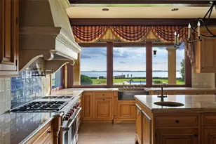 5 Half Moon Ln, Sands Point, NY 11050 - Photo 8