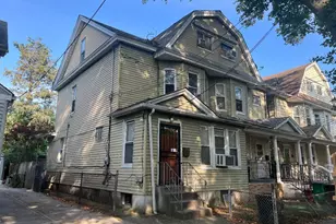 95-27 116th St, Richmond Hill, NY 11419 - Photo 1