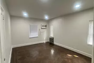 133-23 225th St, Springfield Gardens, NY 11413 - Photo 2