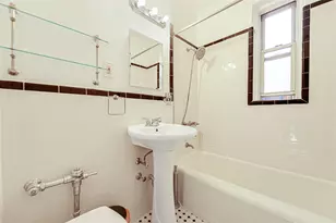 77-34 113th St, Forest Hills, NY 11375 - Photo 26