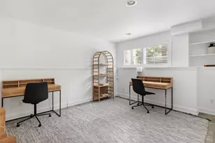 48 Douglas Ct, Hampton Bays, NY 11946 - Photo 22