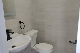 416 Revere Ave, Bronx, NY 10465 - Photo 16