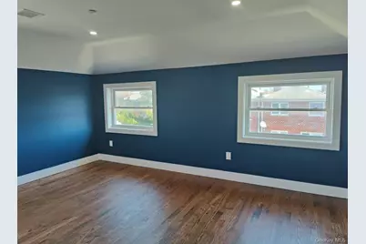 416 Revere Avenue, Bronx, NY 10465 - Photo 8