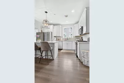 2202 Townhome Way, Huntington Station, NY 11746 - Photo 16