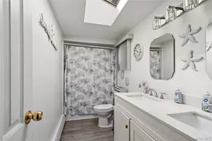 245 Lido Pkwy, Lindenhurst, NY 11757 - Photo 14