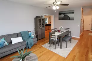 225 Bedford Ln, Fishkill, NY 12524 - Photo 8