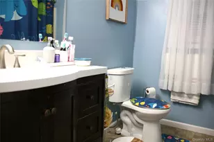 225 Bedford Ln, Fishkill, NY 12524 - Photo 12