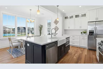 100 Rogers #903, Westhampton Beach, NY 11978 - Photo 8