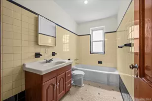 140 Van Cortlandt Park S, Bronx, NY 10463 - Photo 12