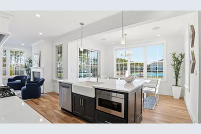 100 Rogers Avenue #802, Westhampton Beach, NY 11978 - Photo 6