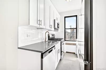 190 E Mosholu Parkway S #4G, Bronx, NY 10458 - Photo 12