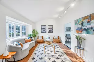 295 W 24th St, Deer Park, NY 11729 - Photo 4