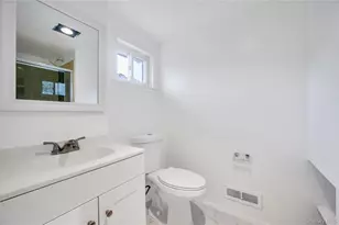 295 W 24th St, Deer Park, NY 11729 - Photo 10