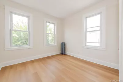 959 Van Nest Ave, Bronx, NY 10462 - Photo 6