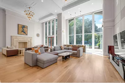 55 Coves Run, Oyster Bay, NY 11791 - Photo 10