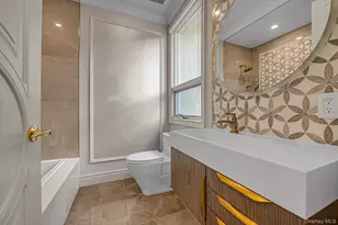 55 Coves Run, Oyster Bay, NY 11791 - Photo 28