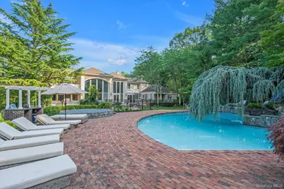 55 Coves Run, Oyster Bay, NY 11791 - Photo 36