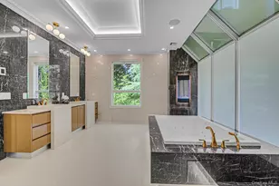 55 Coves Run, Oyster Bay, NY 11791 - Photo 24