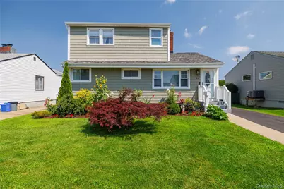 44 Tyler Street, Freeport, NY 11520 - Photo 24