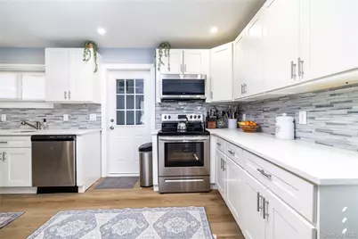 44 Tyler Street, Freeport, NY 11520 - Photo 6