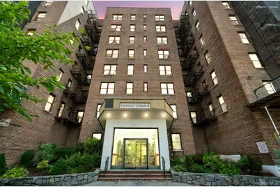 650 Warburton Avenue #6M, Yonkers, NY 10701 - Photo 2