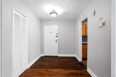 650 Warburton Avenue #6M, Yonkers, NY 10701 - Photo 6