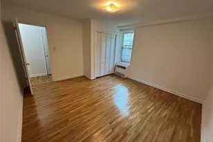 140-21 Burden Crescent, Briarwood, NY 11435 - Photo 16