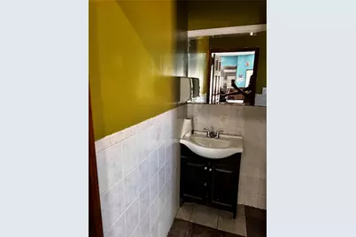 214-21 Jamaica Avenue, Queens Village, NY 11428 - Photo 12