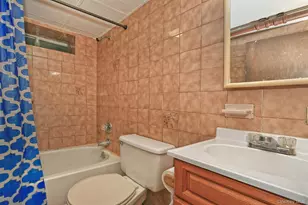 63-05 138th St, Flushing, NY 11367 - Photo 18